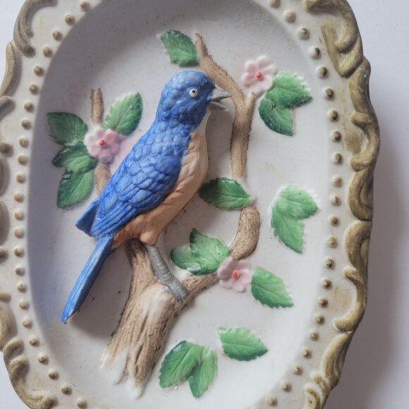 Vintage Homco Bluebird 3D Ceramic Wall Plaque With Floral Details & Ornate Borde - Picture 2 of 6